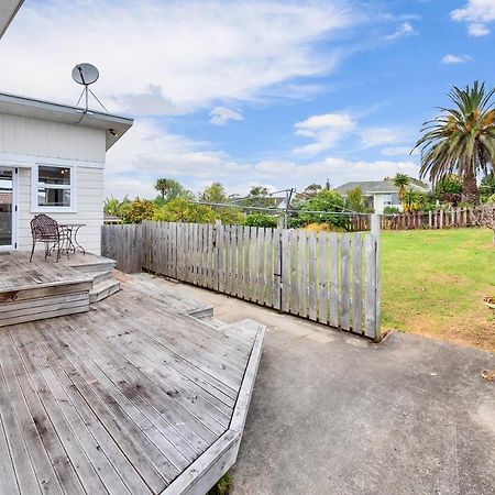 Fabulous Three Bedroom Home In Pakuranga Auckland Eksteriør billede