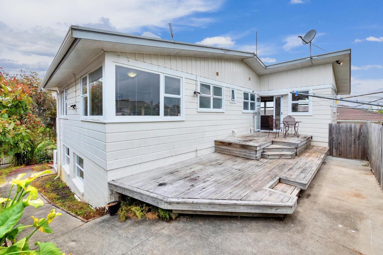 Fabulous Three Bedroom Home In Pakuranga Auckland Eksteriør billede