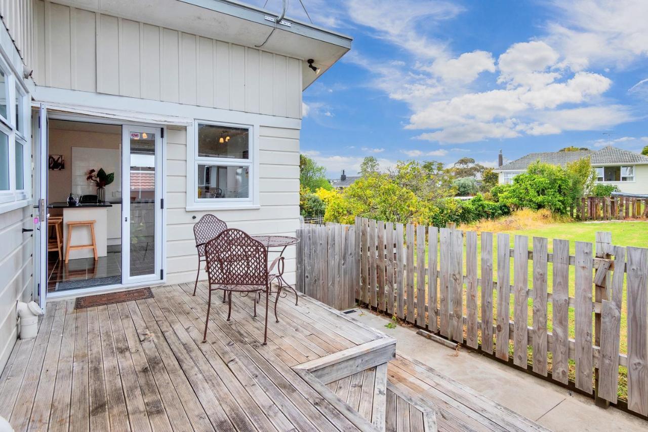 Fabulous Three Bedroom Home In Pakuranga Auckland Eksteriør billede