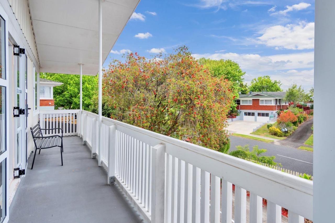 Fabulous Three Bedroom Home In Pakuranga Auckland Eksteriør billede