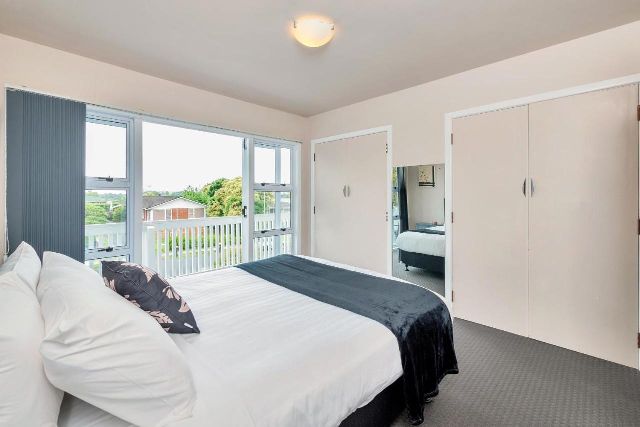 Fabulous Three Bedroom Home In Pakuranga Auckland Eksteriør billede